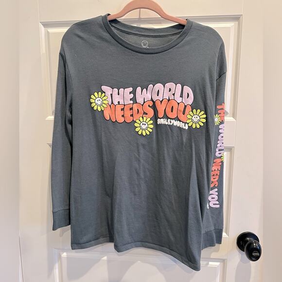 Smileyworld The World Needs You T-Shirt - Picture 1 of 4
